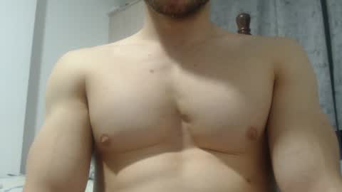 Snapshot of preettyboyx chatting on 12/28/24, 04:41 JUAN online show from 12/28/24, 04:41