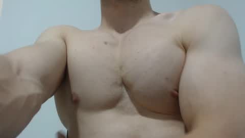 Snapshot of preettyboyx chatting on 03/09/25, 08:31 JUAN online show from 03/09/25, 08:31