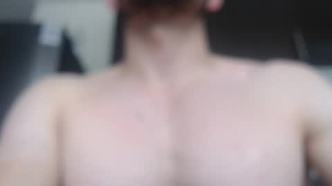 Snapshot of preettyboyx chatting on 09/09/25, 07:57 JUAN online show from 09/09/25, 07:57