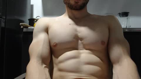 Snapshot of preettyboyx chatting on 09/24/25, 01:42 JUAN online show from 09/24/25, 01:42