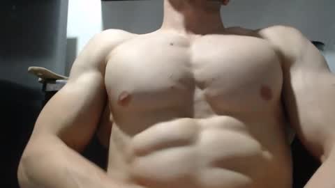 Snapshot of preettyboyx chatting on 10/06/25, 01:25 JUAN online show from 10/06/25, 01:25