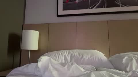 Snapshot of prelako chatting on 10/05/25, 10:07 Prelako online show from 10/05/25, 10:07