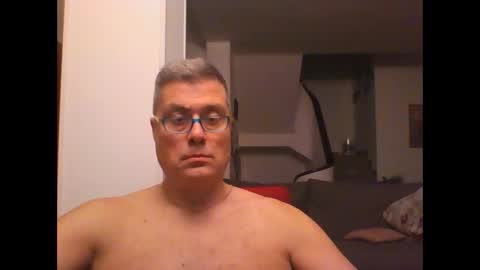 Snapshot of prendimisubito chatting on 12/21/24, 11:56 prendimisubito online show from 12/21/24, 11:56