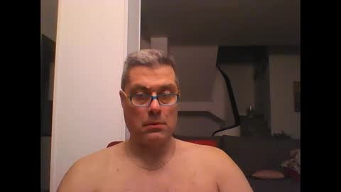 Snapshot of prendimisubito chatting on 02/18/25, 01:21 prendimisubito online show from 02/18/25, 01:21