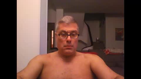 Snapshot of prendimisubito chatting on 10/08/25, 11:57 prendimisubito online show from 10/08/25, 11:57