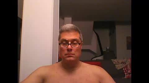 Snapshot of prendimisubito chatting on 11/08/25, 11:25 prendimisubito online show from 11/08/25, 11:25