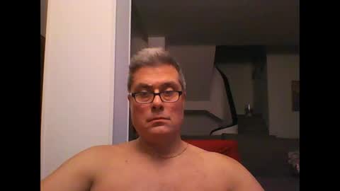 Snapshot of prendimisubito chatting on 11/19/25, 09:48 prendimisubito online show from 11/19/25, 09:48