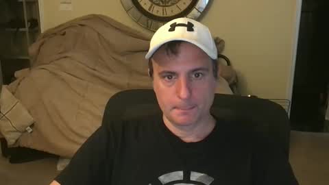 preppyguyintokink1 online show from 05/06/26, 08:36