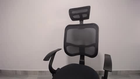 Plux online show from 01/21/25, 04:10