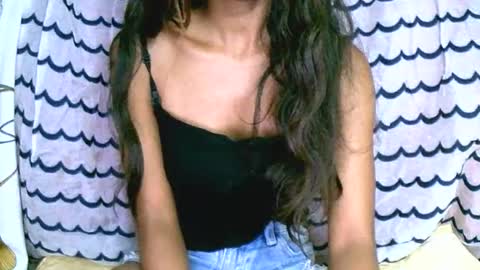 prettiethalia online show from 01/12/26, 09:09