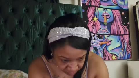 Yasmine pretty online show from 01/08/25, 02:25