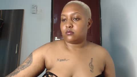 Snapshot of pretty_annah chatting on 12/18/24, 11:34 Annah online show from 12/18/24, 11:34