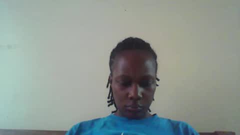 Snapshot of pretty_beib chatting on 05/20/26, 04:29 Karol online show from 05/20/26, 04:29