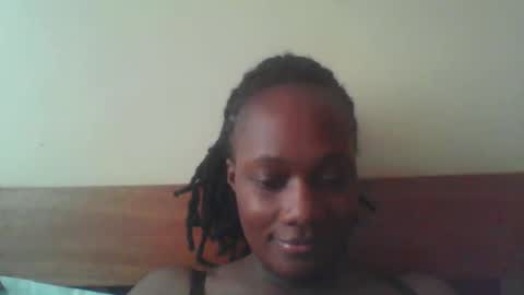 Snapshot of pretty_beib chatting on 05/21/26, 04:41 Karol online show from 05/21/26, 04:41
