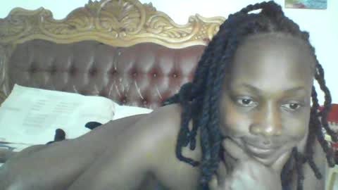Snapshot of pretty_beib chatting on 07/14/26, 10:21 Karol online show from 07/14/26, 10:21