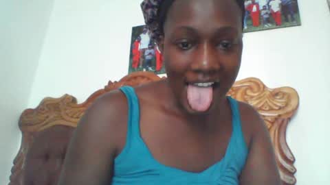 Snapshot of pretty_beib chatting on 07/15/26, 07:02 Karol online show from 07/15/26, 07:02