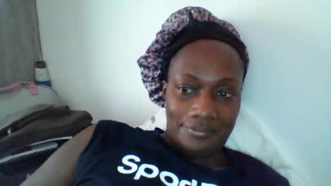 Snapshot of pretty_beib chatting on 07/19/26, 07:34 Karol online show from 07/19/26, 07:34