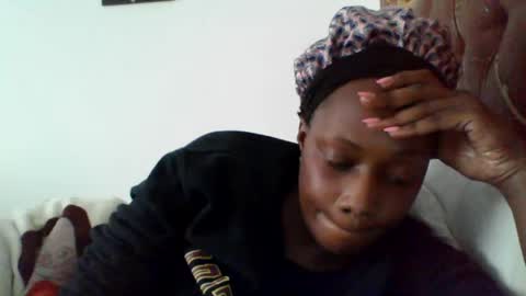Snapshot of pretty_beib chatting on 07/23/26, 09:51 Karol online show from 07/23/26, 09:51