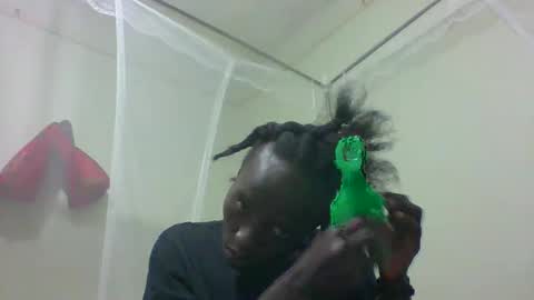 pretty_betty_ online show from 02/02/25, 03:28