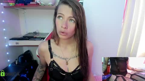 Lisa online show from 09/24/25, 08:34