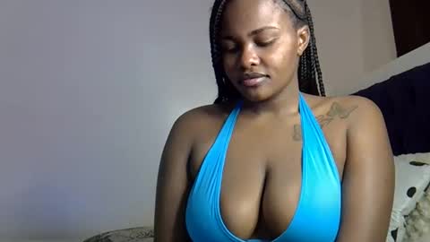 pretty_daina3 online show from 05/23/26, 05:50