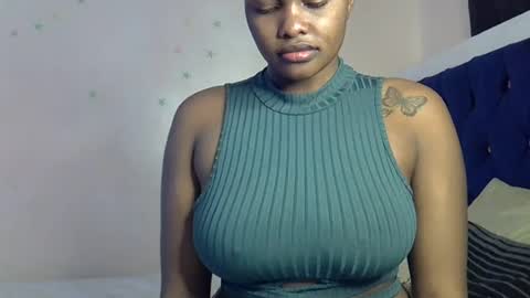 pretty_daina3 online show from 07/14/26, 10:09