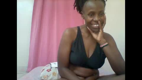 pretty_darya online show from 01/16/25, 12:09