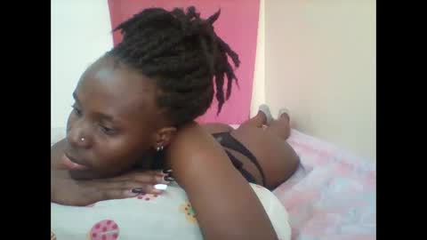 pretty_darya online show from 01/17/25, 08:02