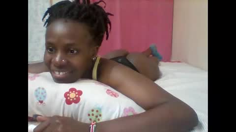 pretty_darya online show from 01/25/25, 06:46