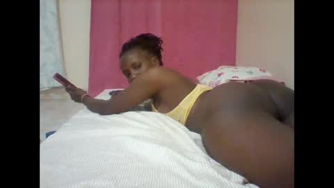 pretty_darya online show from 01/25/25, 09:57