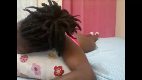 pretty_darya online show from 01/28/25, 08:36