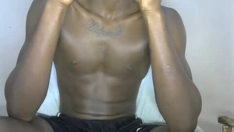 Snapshot of pretty_dollx01 chatting on 03/12/25, 04:30 Pretty dollx01 online show from 03/12/25, 04:30