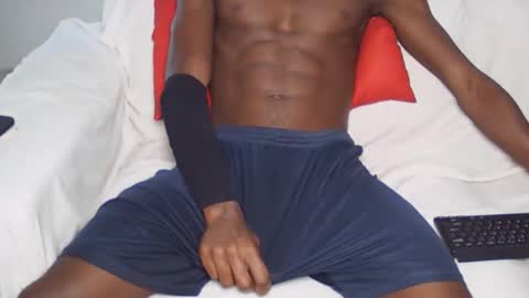 Pretty dollx01 online show from 04/03/26, 12:03