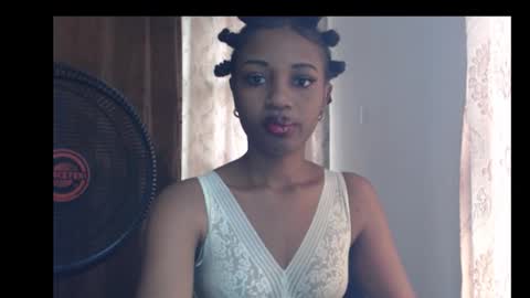 Pretty ebonygirl2 online show from 02/28/26, 10:05