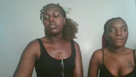 pretty_empress online show from 07/03/26, 07:59