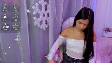 pretty online show from 12/15/25, 11:36