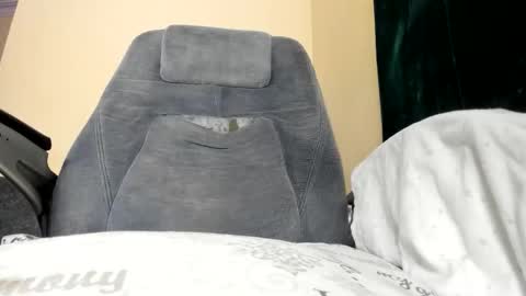 kezzy online show from 02/12/26, 12:00