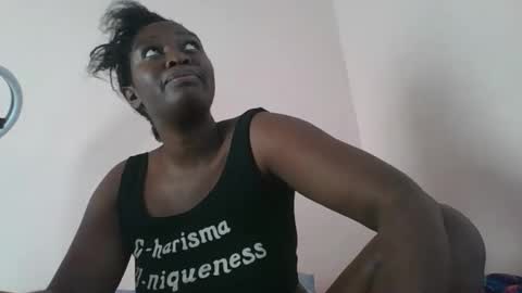 pretty_kylah online show from 11/23/25, 05:07