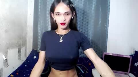 pretty_lady_kitty online show from 11/10/25, 02:32