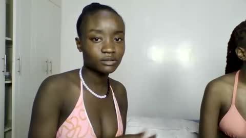 Snapshot of pretty_luv1 chatting on 12/16/25, 08:41 pretty luv1 online show from 12/16/25, 08:41