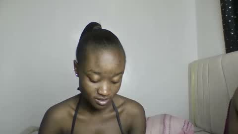pretty luv1 online show from 04/04/26, 10:13