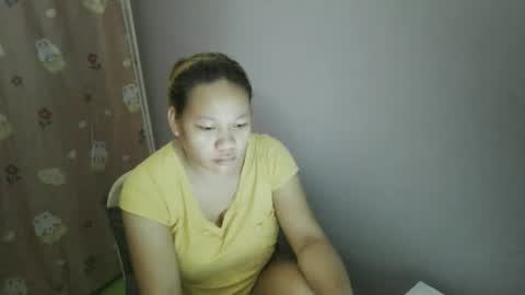 pretty_lyn08 online show from 04/28/26, 08:30