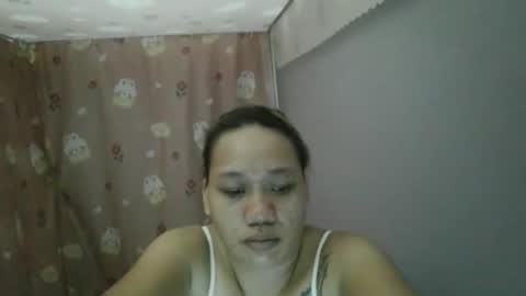 pretty_lyn08 online show from 05/10/26, 02:55