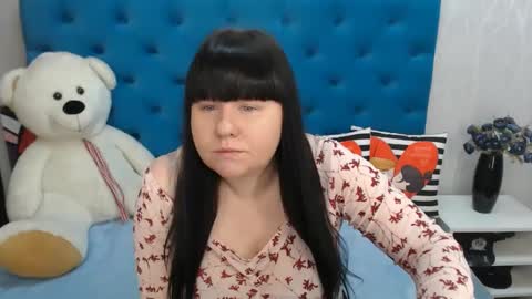 pretty_malika online show from 02/07/25, 04:06