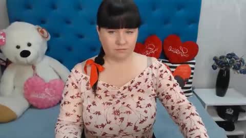 pretty_malika online show from 02/15/25, 06:33