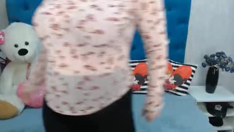 pretty_malika online show from 02/18/25, 08:49