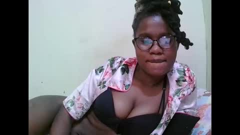 pretty_mellan online show from 02/01/25, 07:15