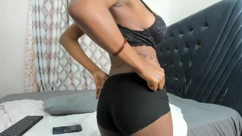 pretty_peshy online show from 04/17/26, 10:07