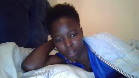pretty_petite_ebony online show from 10/26/25, 01:39