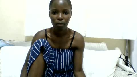 pretty_petite_ebony online show from 07/02/26, 08:31